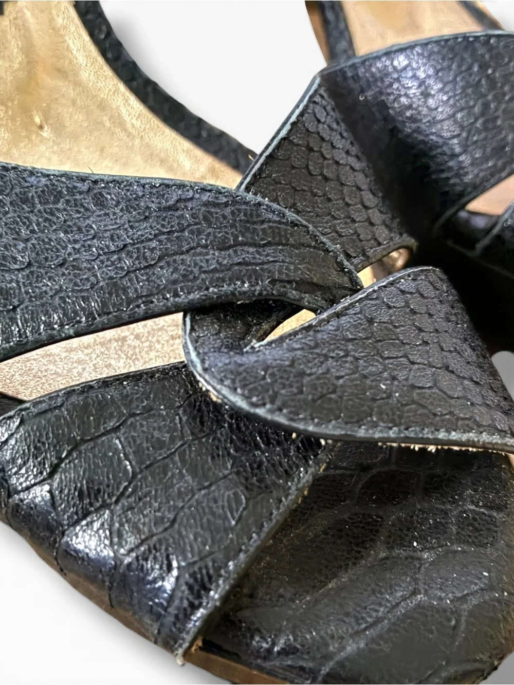 Pollignano Speciali snakeskin platform sandals, front knot, ankle strap. Sz8